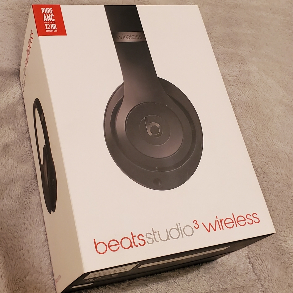 Beats Studio3 Wireless Over-Ear Headphones